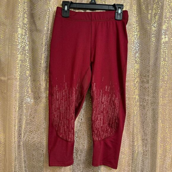 Gymshark Burgundy Claret Cropped Capri Athletic Leggings XS NWOT - Picture 1 of 9